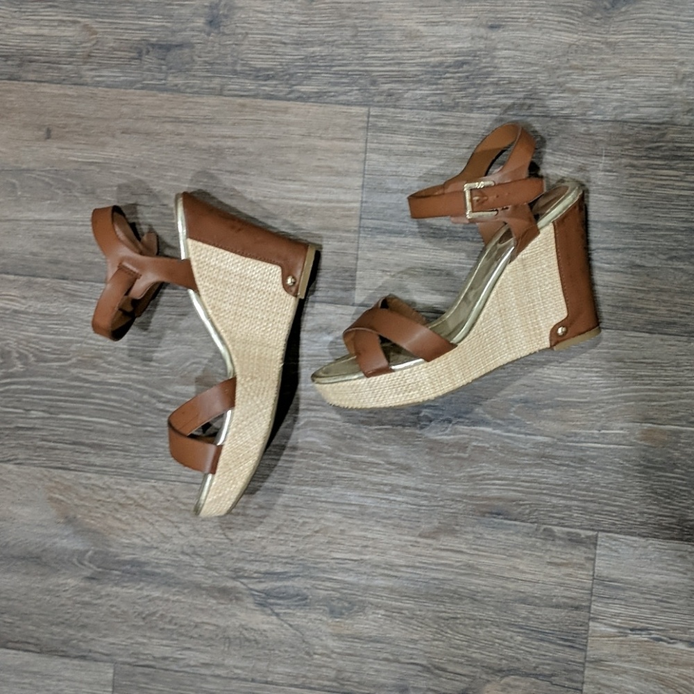 3/$25 Liz Claiborne Wedges